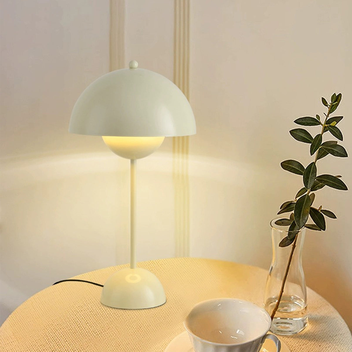Flowerpot Semi-Circle Table Lamp