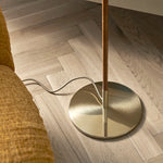 9602 Floor Lamp