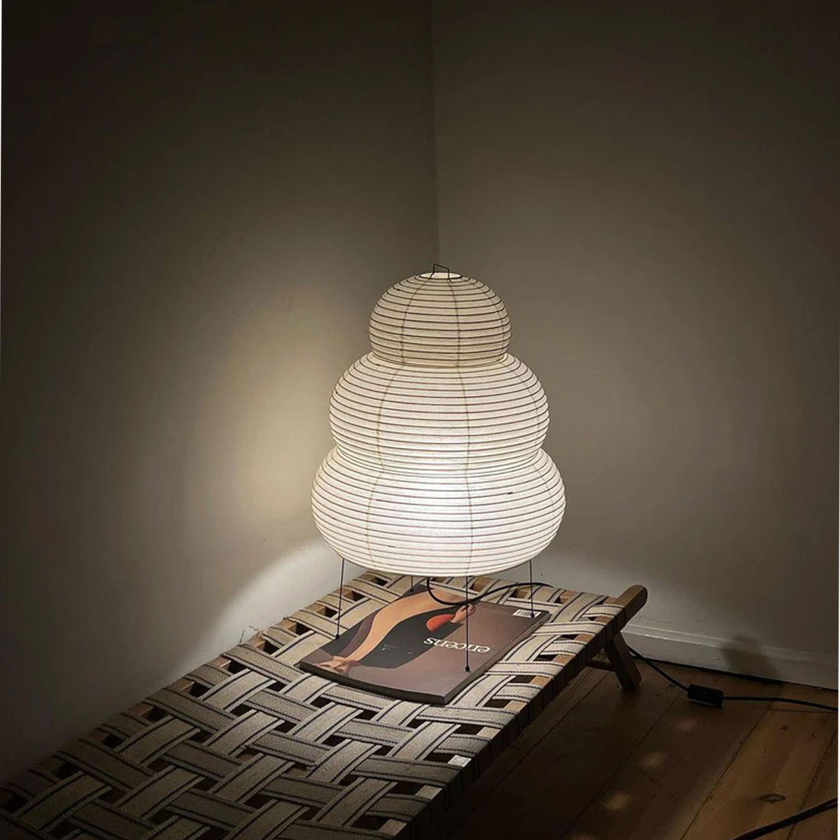 Akari 25N Table Lamp