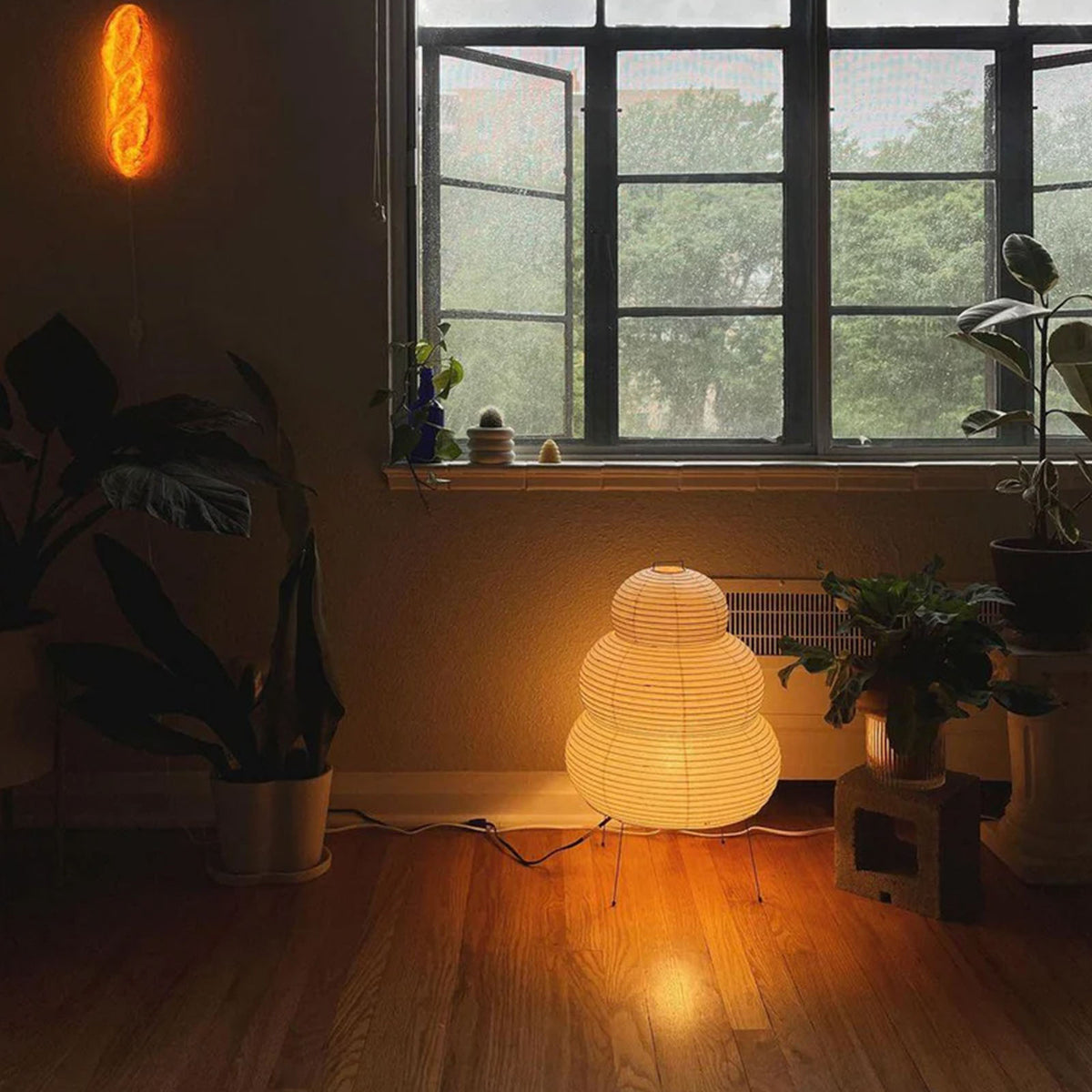 Akari 25N Table Lamp