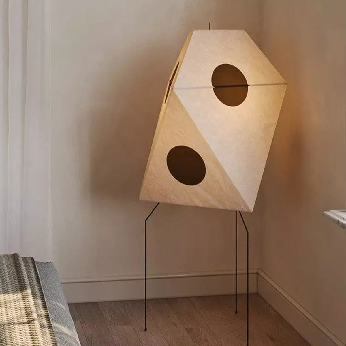 Akari UF3-Q Floor Lamp