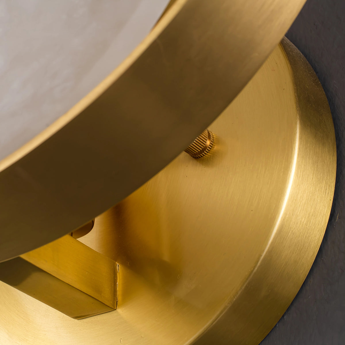 Alabaster Brass Wall Lamp