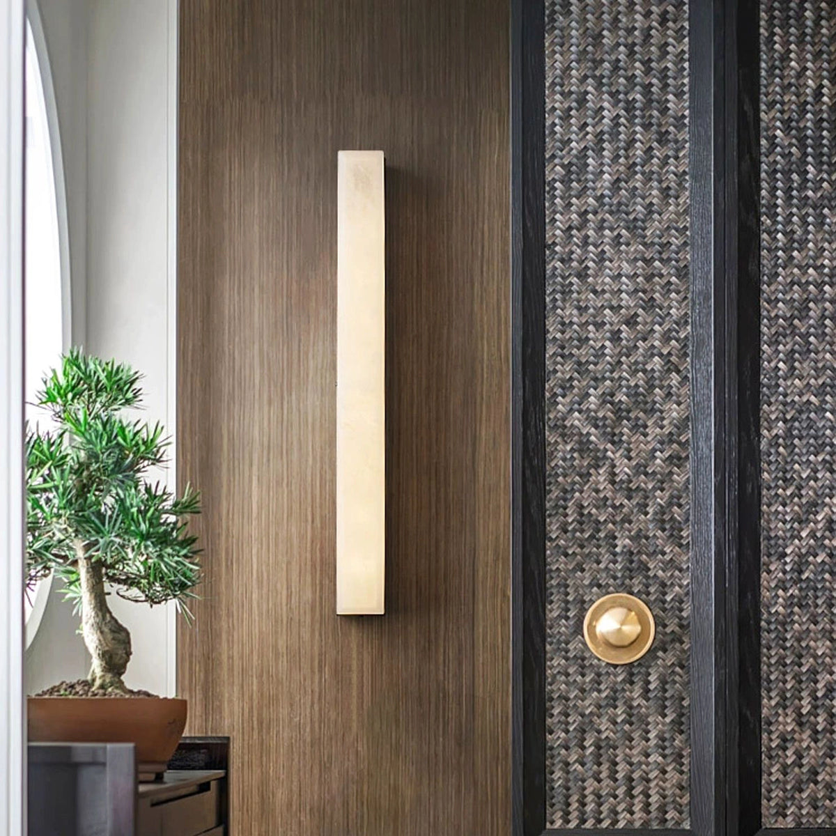 Alabaster Emerson Wall Lamp