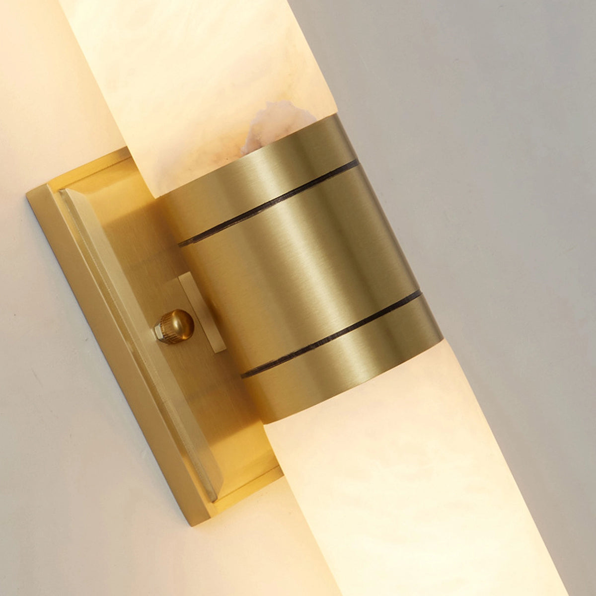 Alabaster cylindrical wall lamp
