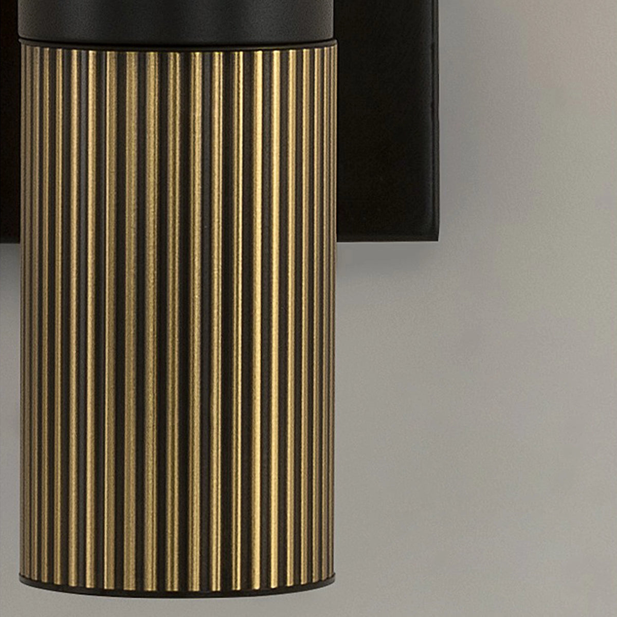 Cylindrical Alabaster Wall Lamp