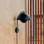 Elegance Flowerpot Wall Lamp