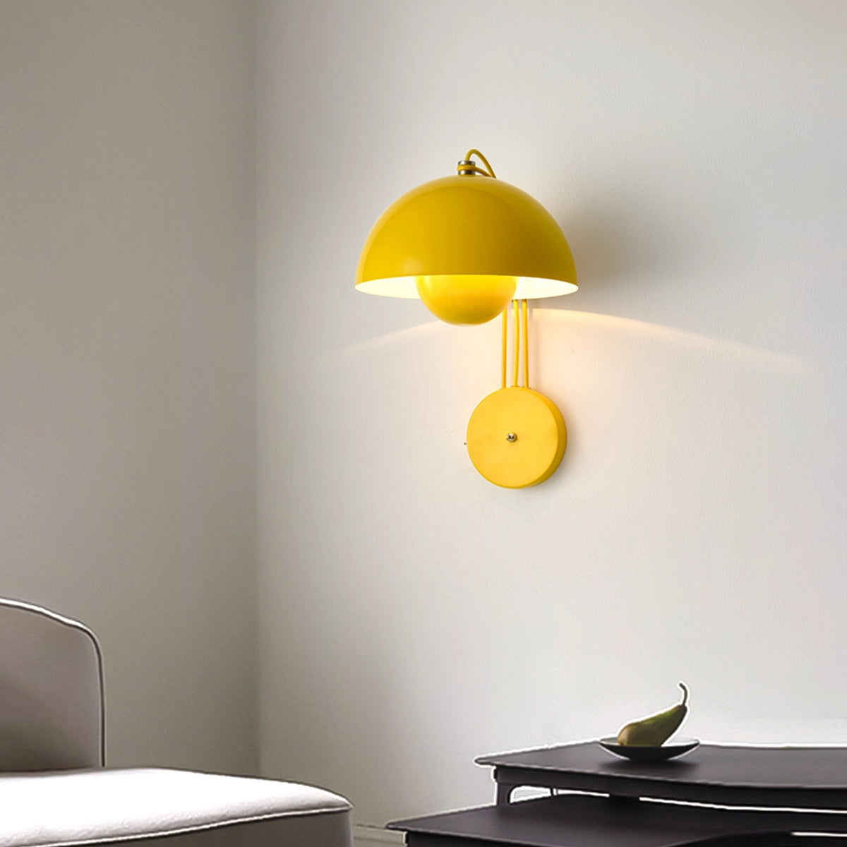 Elegance Flowerpot Wall Lamp