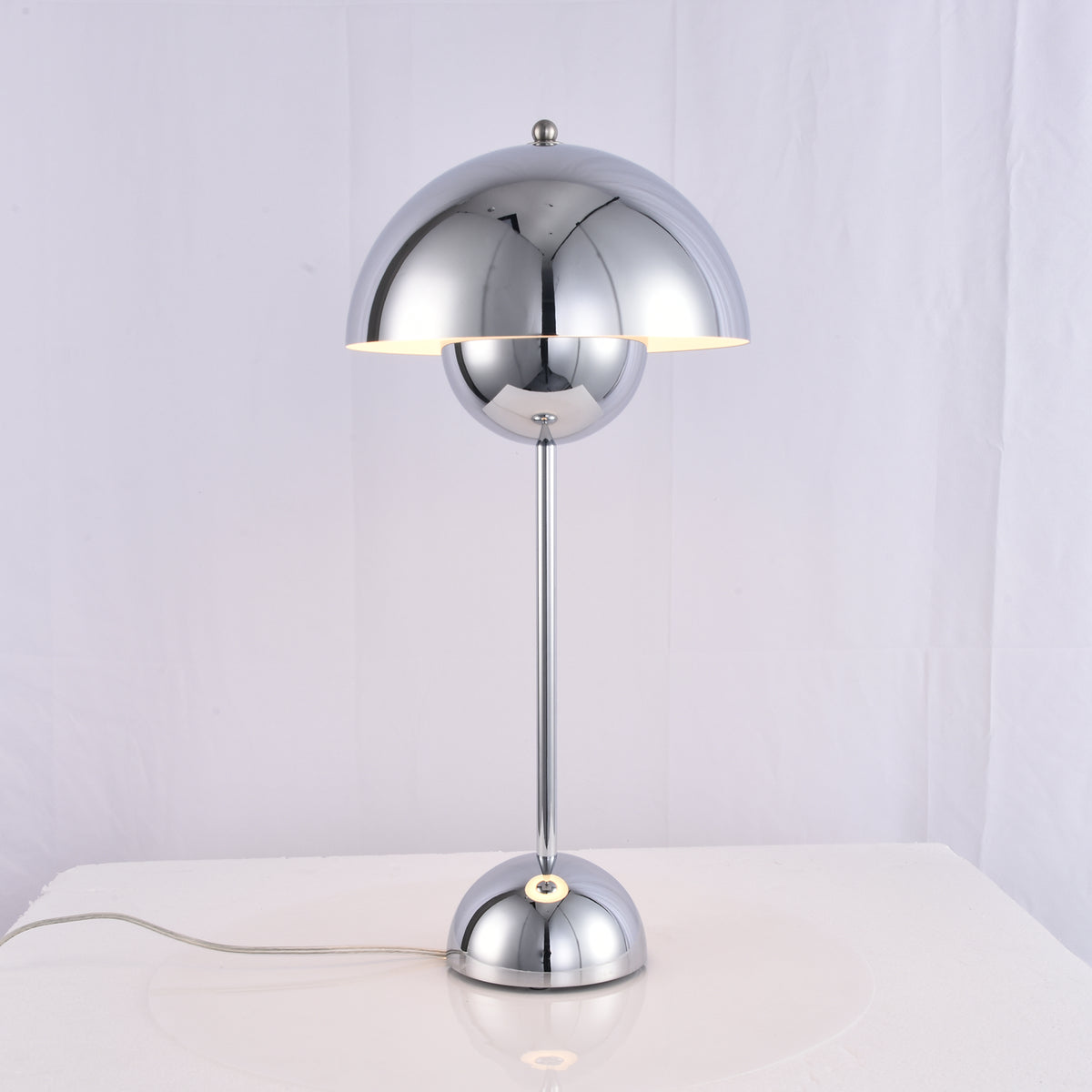 Flowerpot Semi-Circle Table Lamp