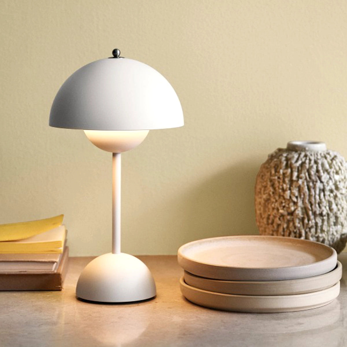 Flowerpot Portable Table Lamp