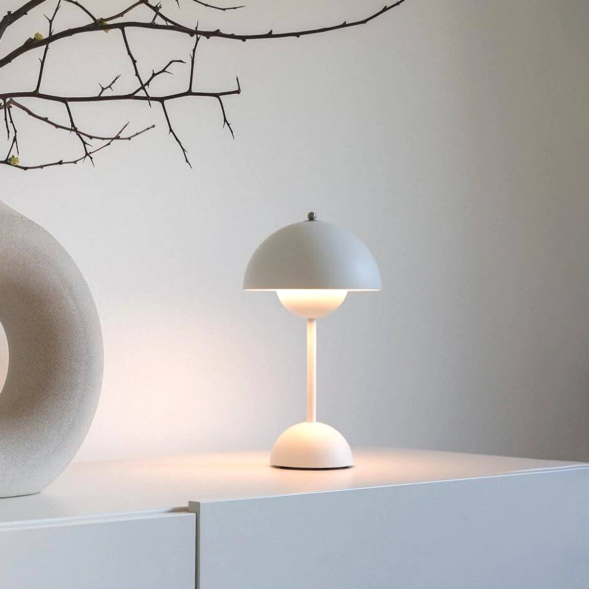 Flowerpot Portable Table Lamp