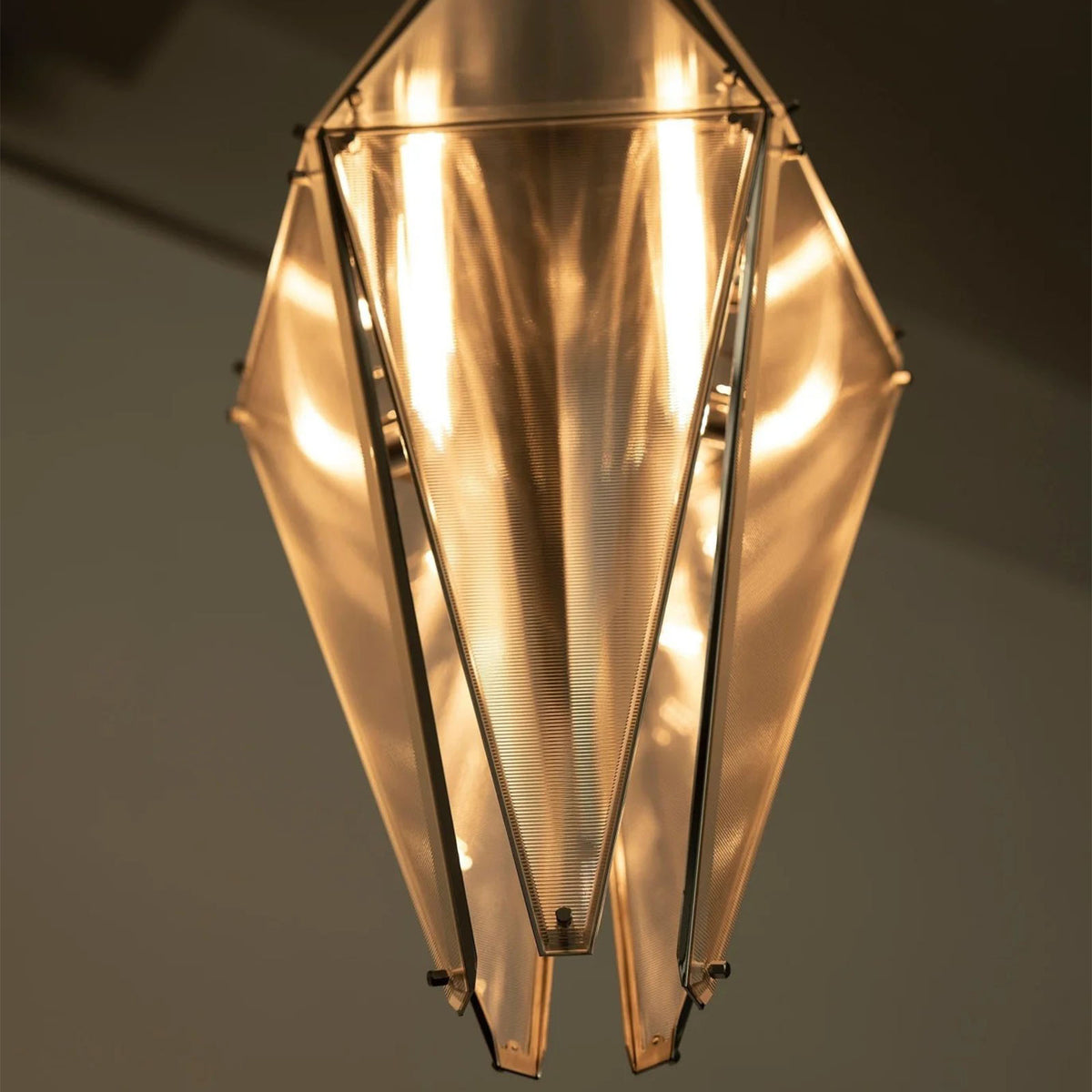 Fragment 08 Pendant Lamp