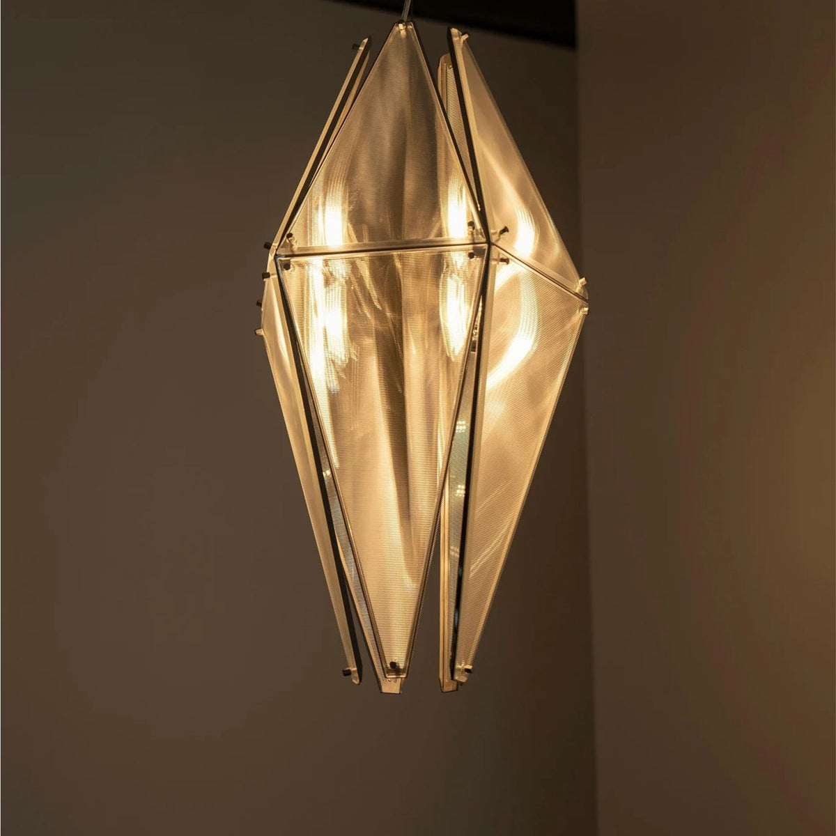 Fragment 08 Pendant Lamp