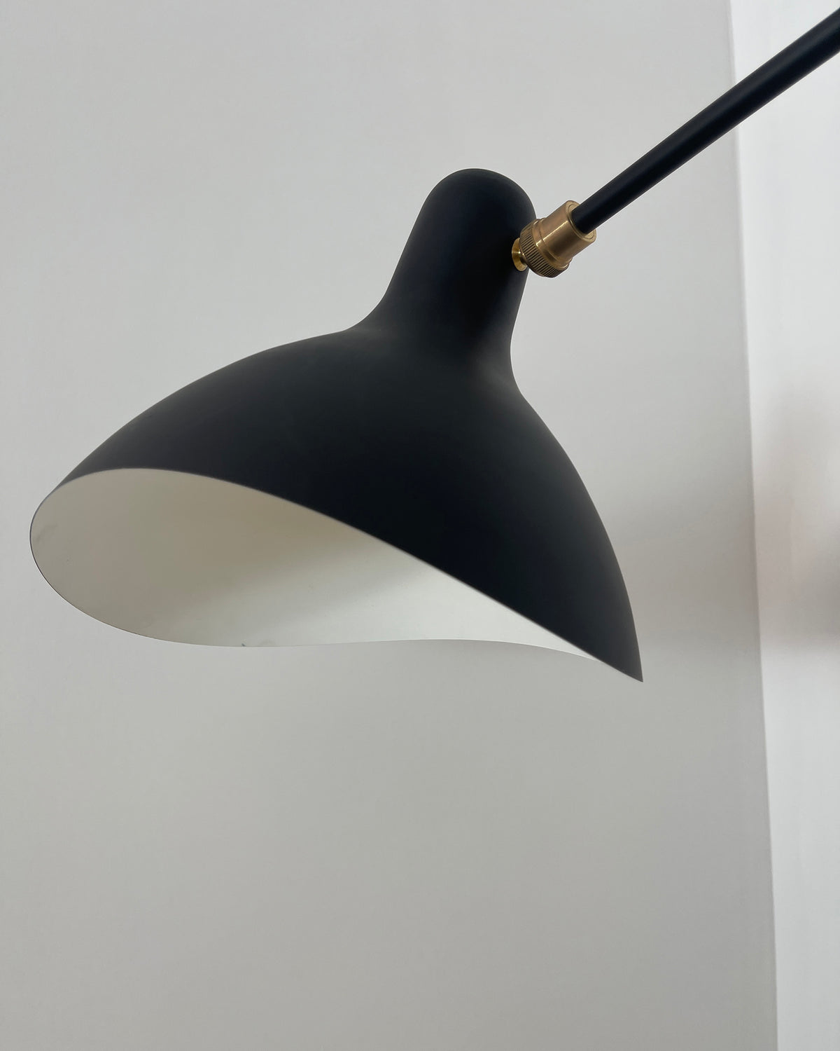 Mantis BS2 Plug-In Wall Lamp
