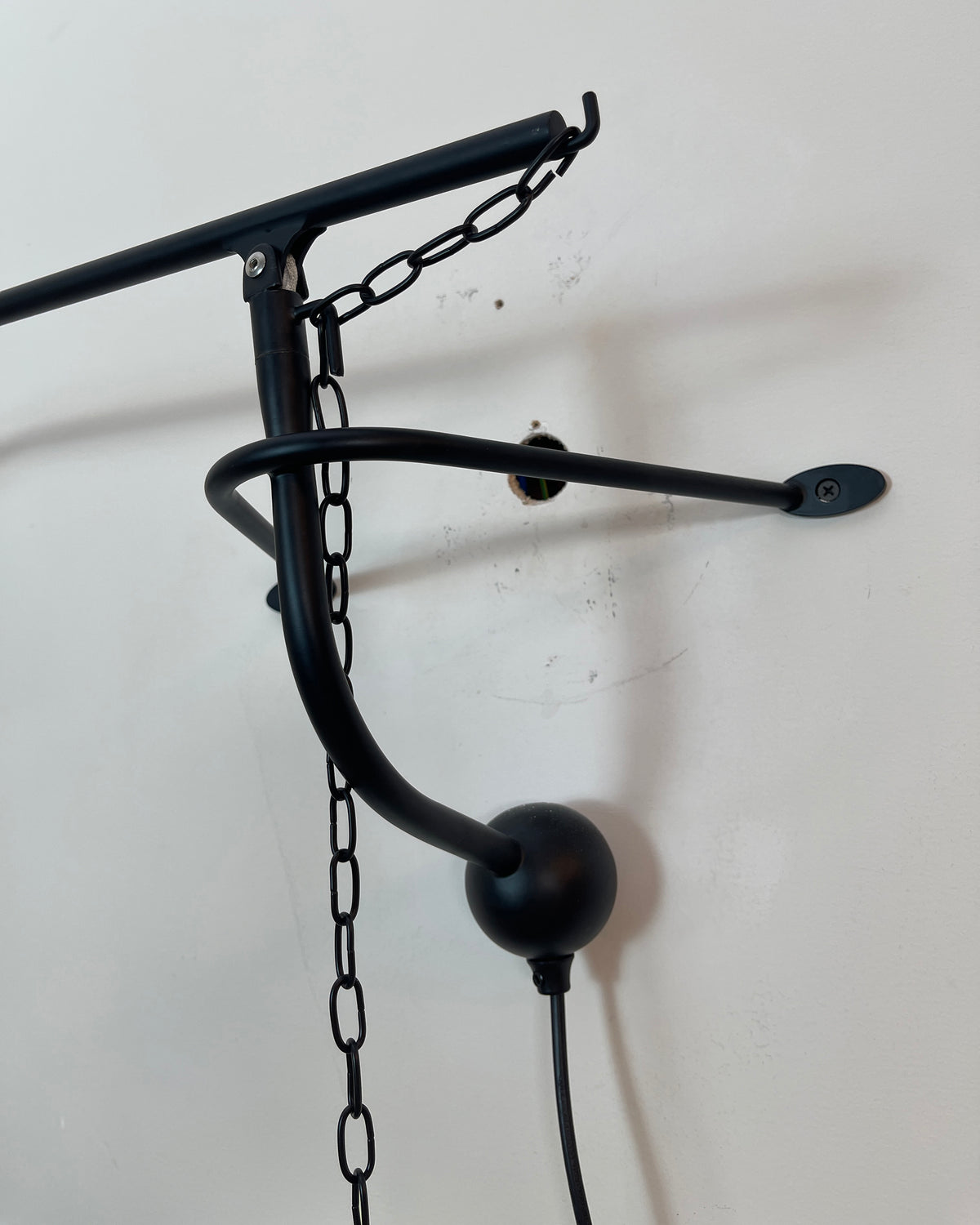 Mantis BS2 Plug-In Wall Lamp