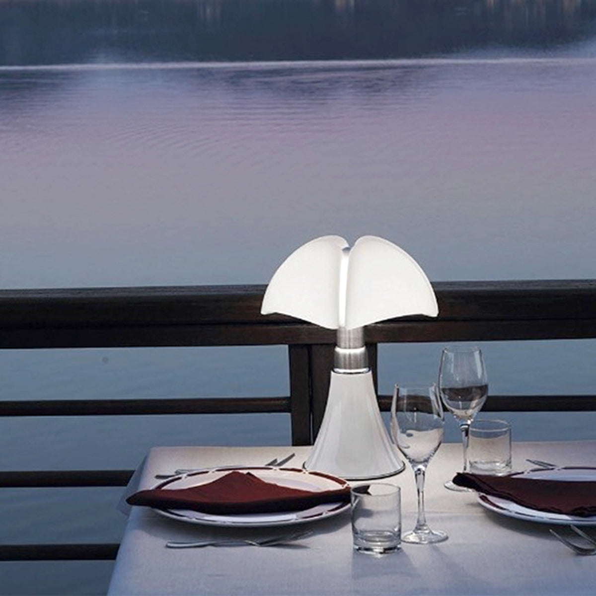 Martinelli Luce Pipistrello Table Lamp