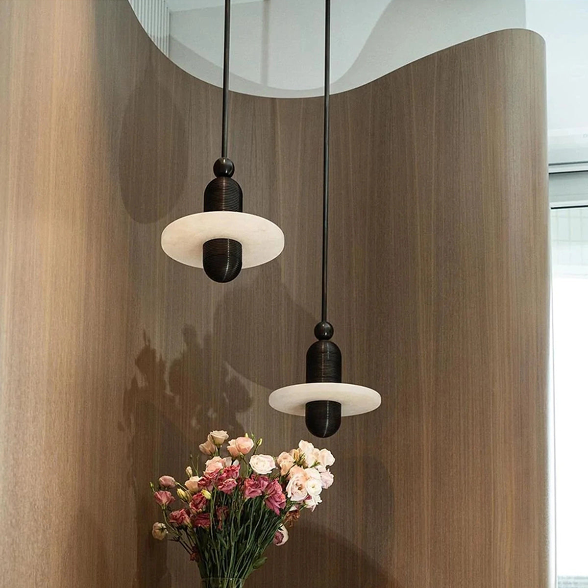 Median Mono Alabaster Pendant lamp