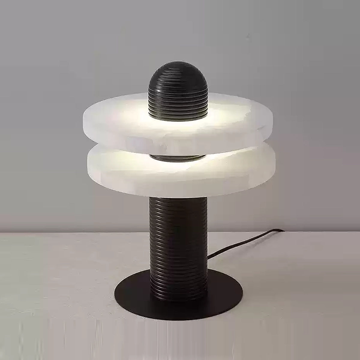 Median Mono Alabaster Table Lamp