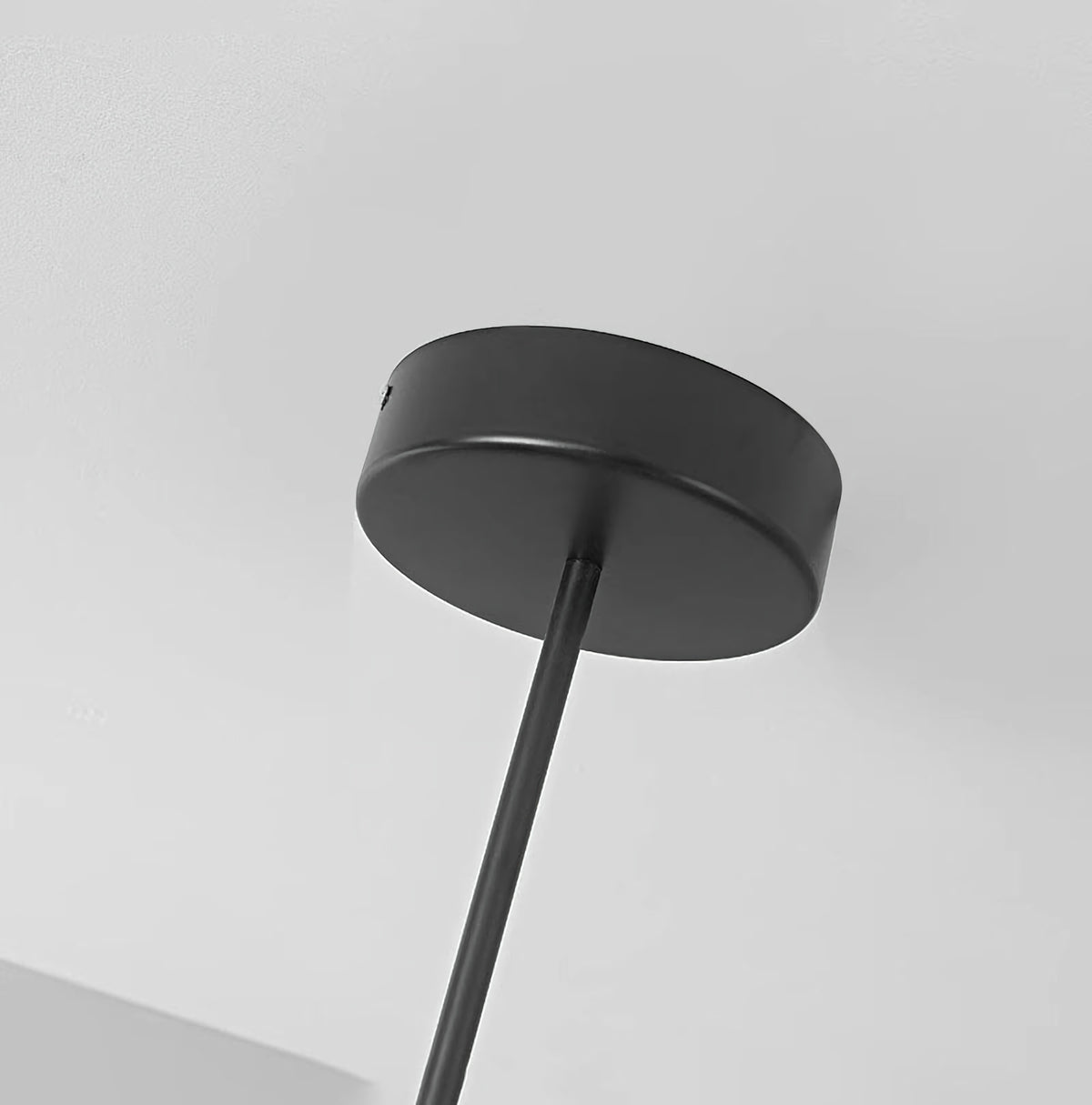 Medieval Style Straight Pendant Lamp