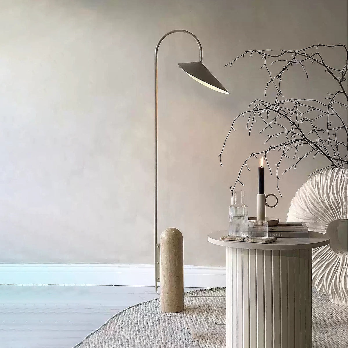 Modern Arum Floor Lamp