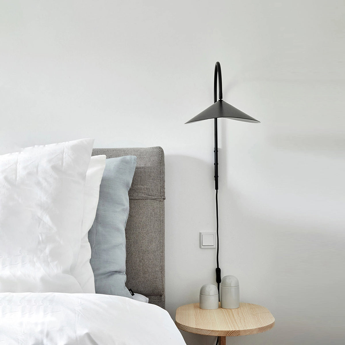 Modern Arum Wall Lamp