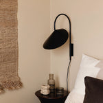 Modern Arum Wall Lamp