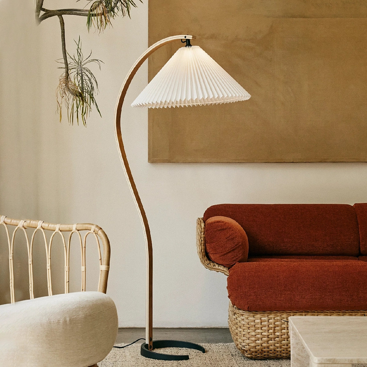 Modern Caprani Floor Lamp