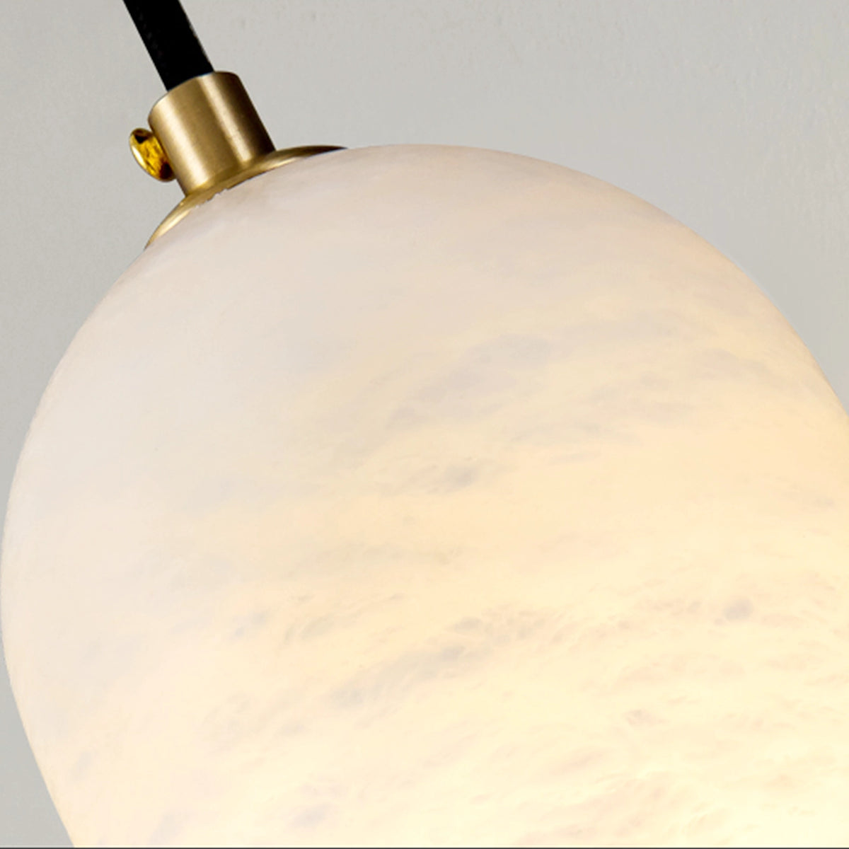 Modern Petra Alabaster Wall Lamp
