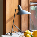 Modern Tripod HM9 Table Lamp