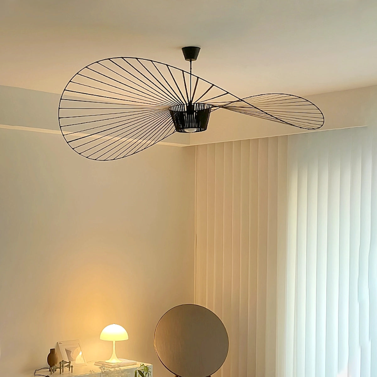 Modern Vertigo Style Pendant Lamp