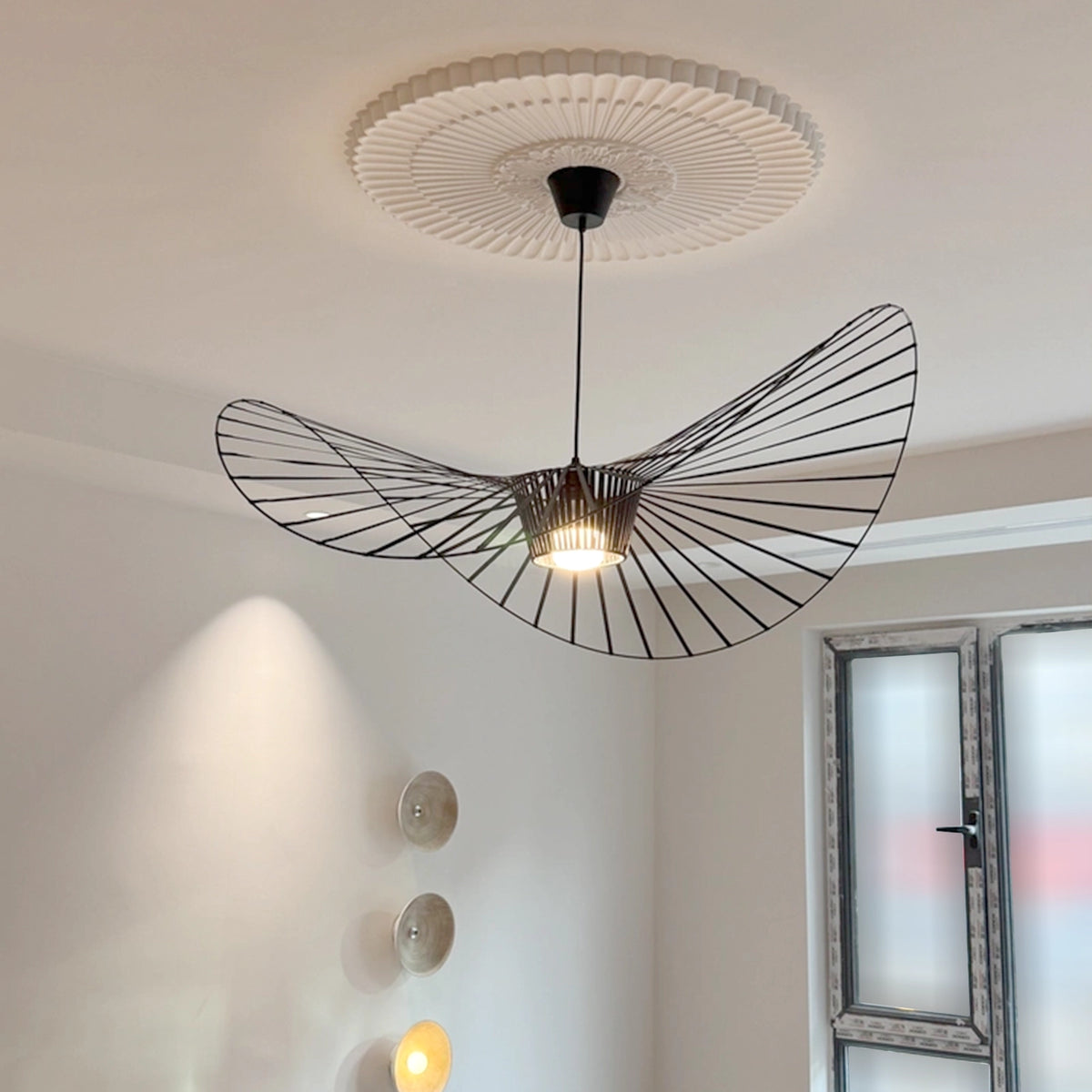Modern Vertigo Style Pendant Lamp