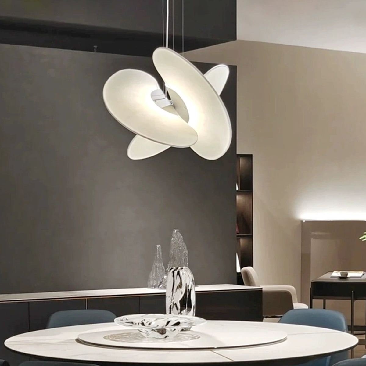 Northern Europe Levante Silk Chandelier