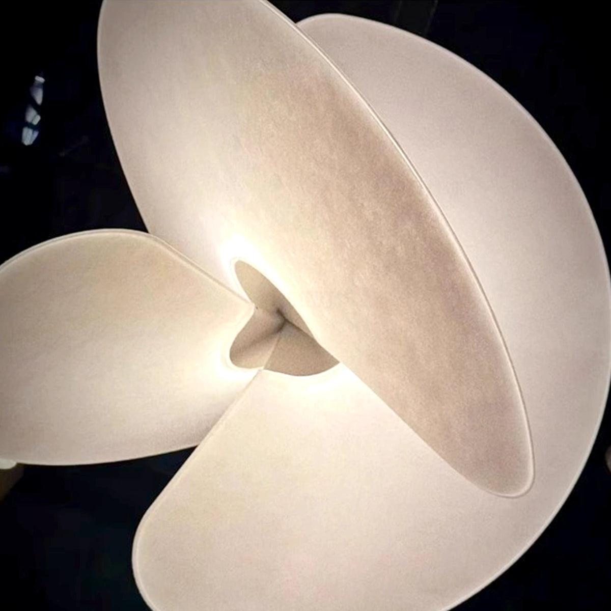 Northern Europe Levante Silk Chandelier