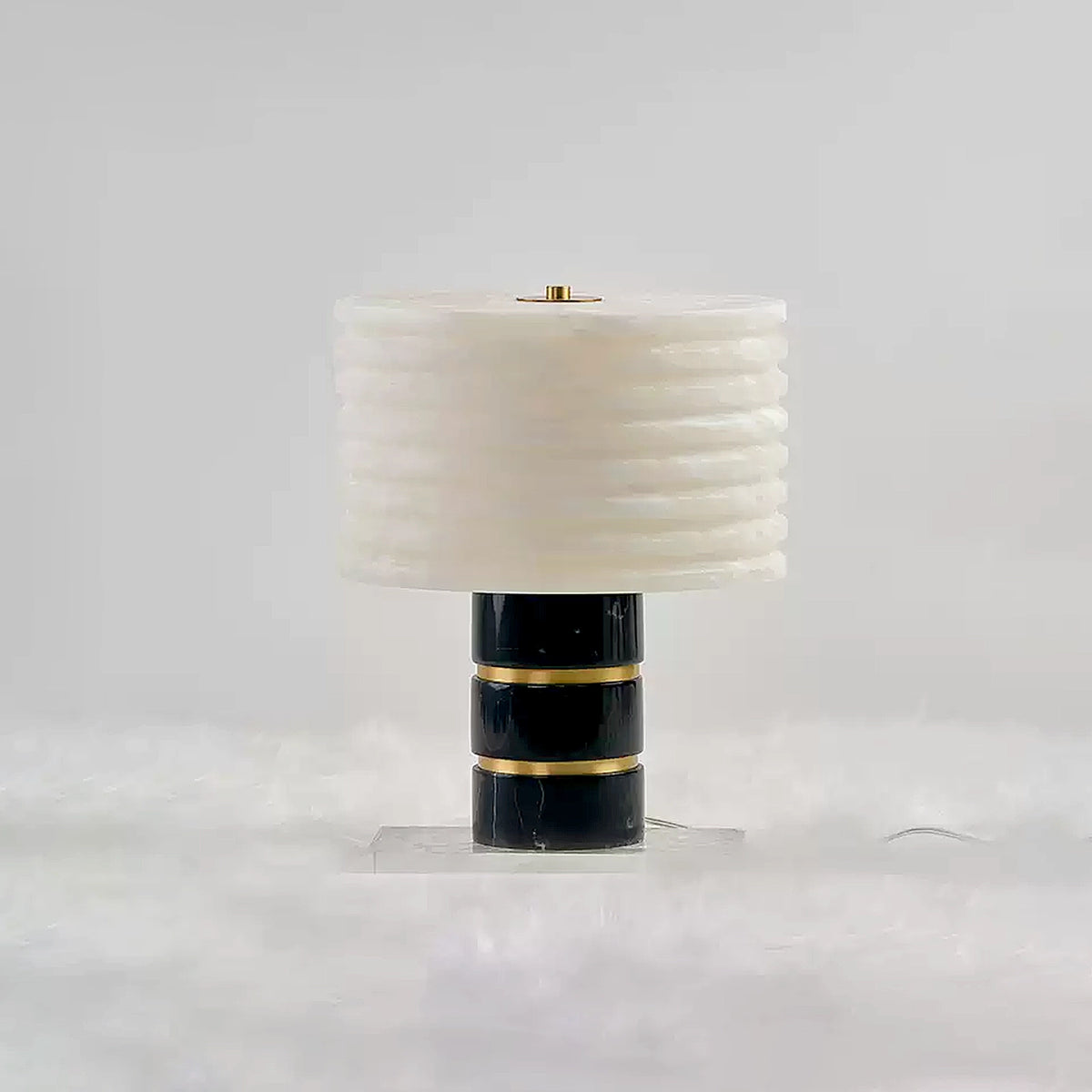 Outela Alabaster Brass Table Lamp
