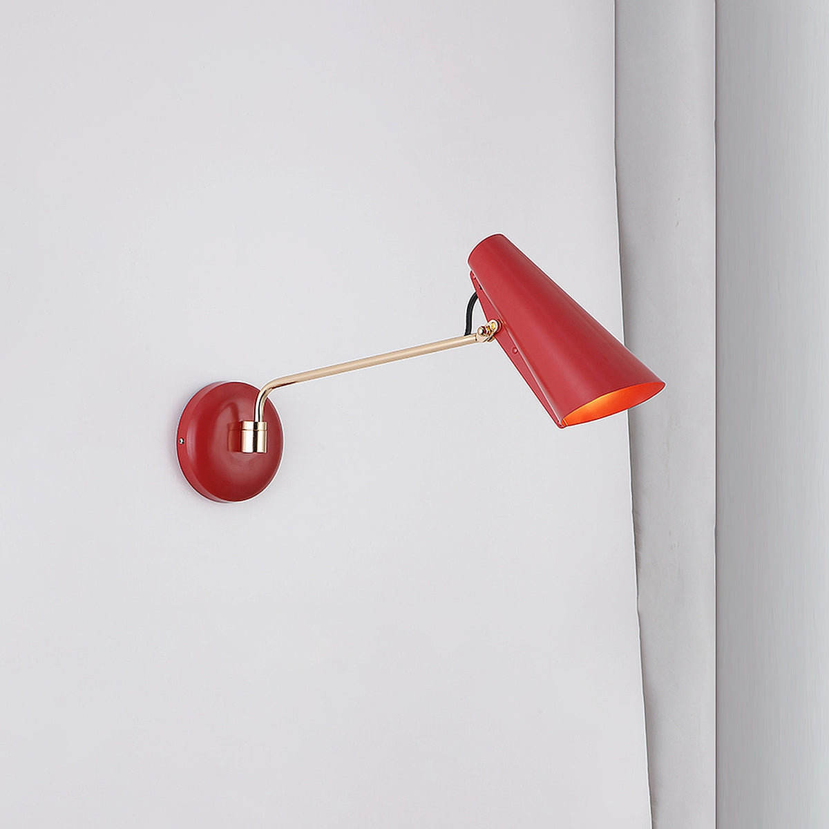 Pranavi Birdy Wall Lamp
