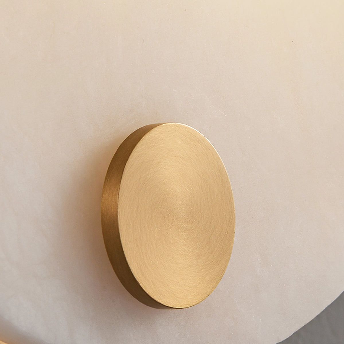 Round Harlan Alabaster Wall Lamp