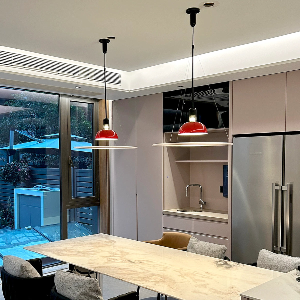 Simple Frisbi Pendant Lamp