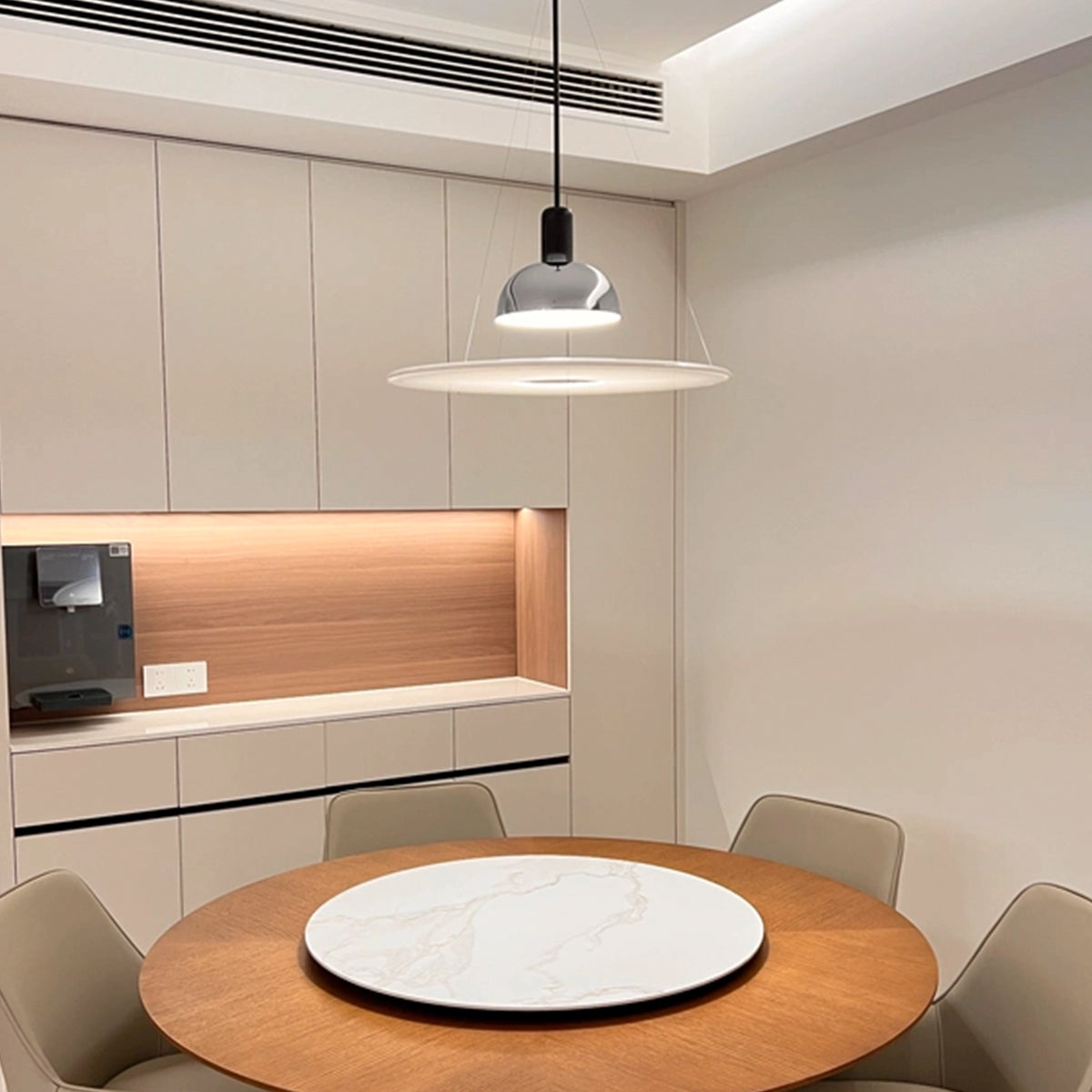 Simple Frisbi Pendant Lamp