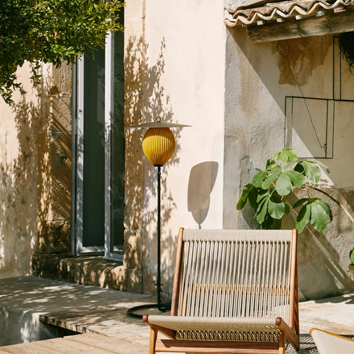 Simplicity Satellite Floor Lamp