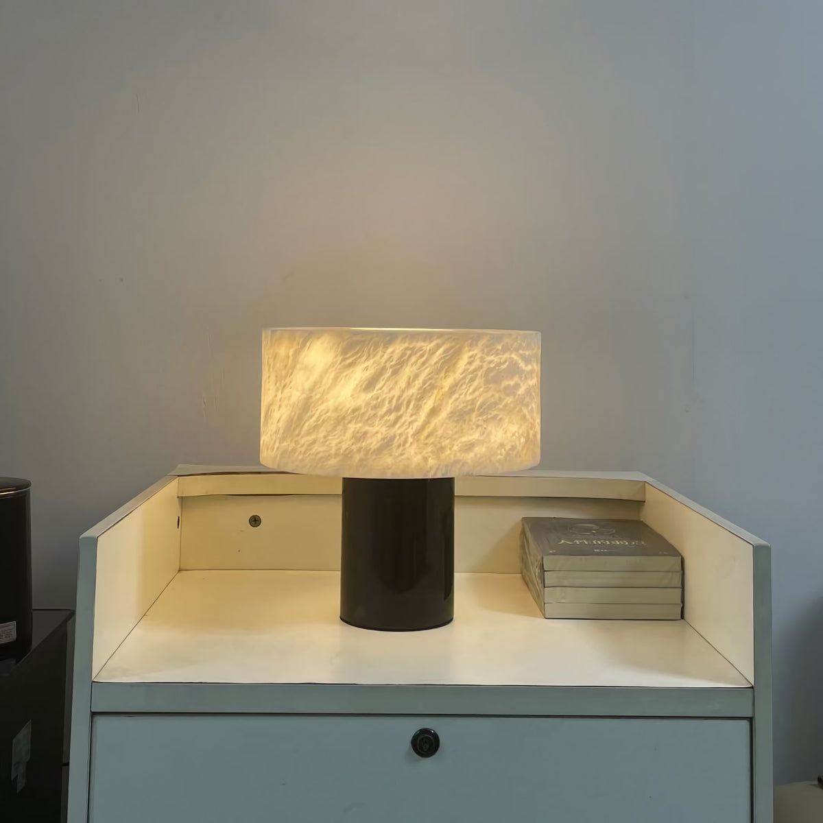 Solid Cylindrical Table Lamp