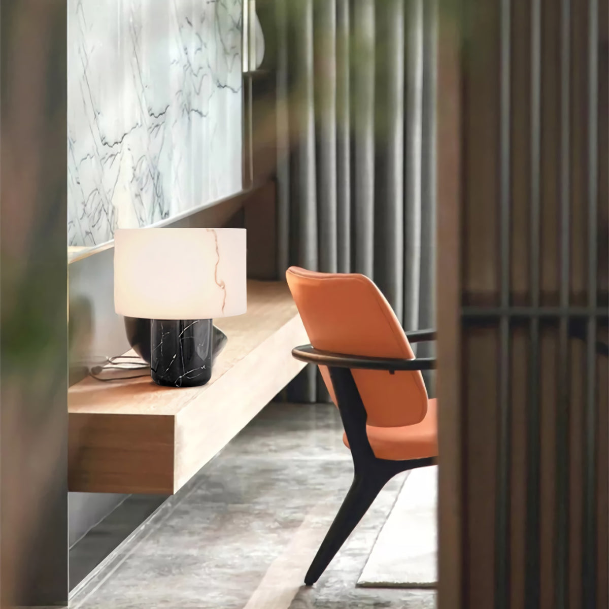 Solid Cylindrical Table Lamp