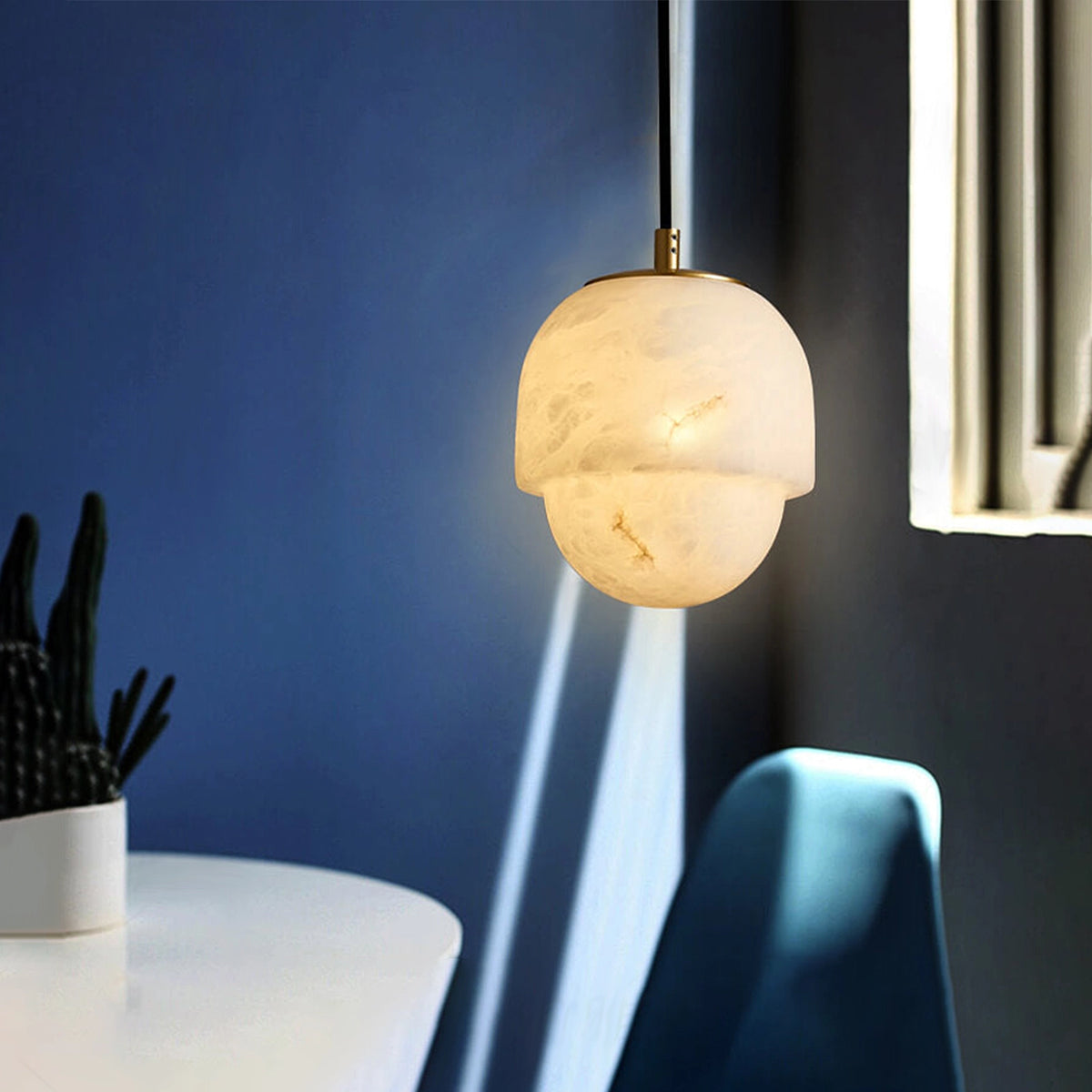 Yoko Alabaster Pendant Lamp