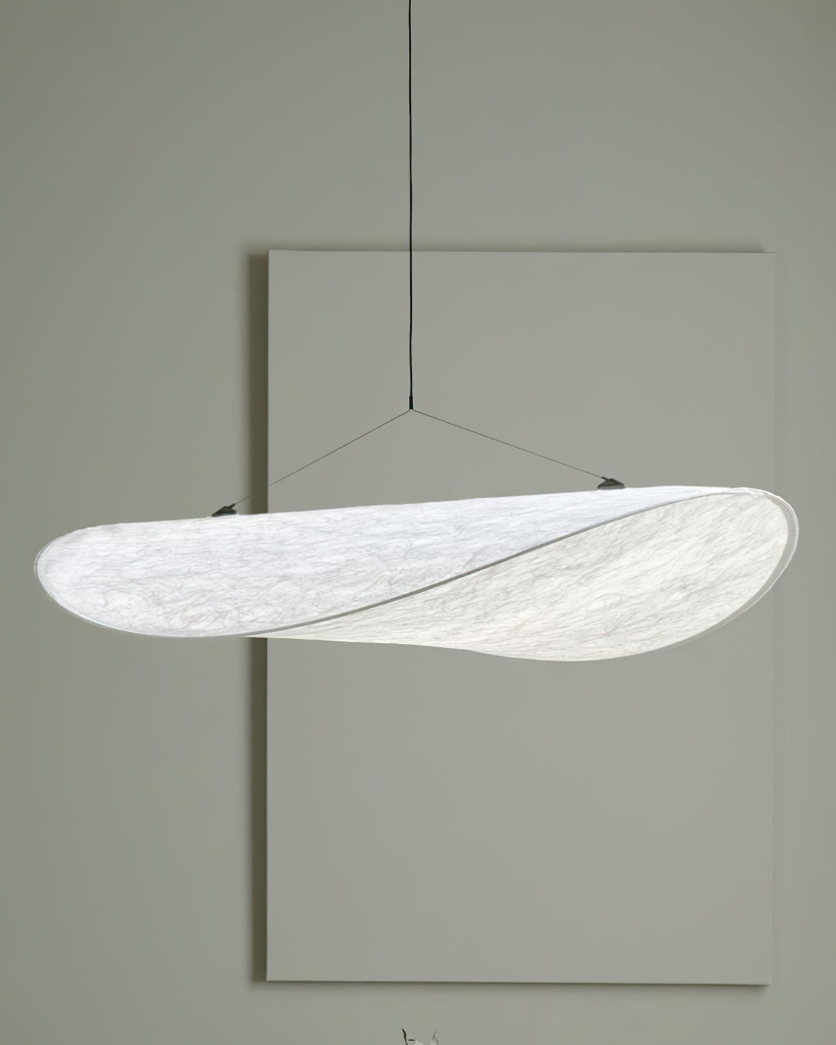 Suspense Glow Pendant Lamp