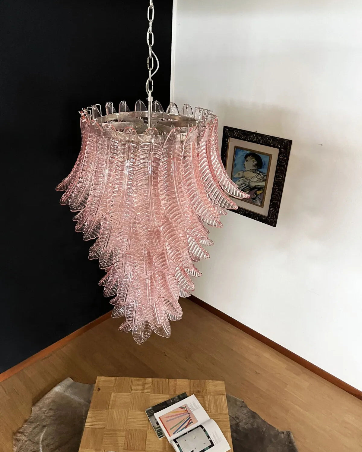 Italian exquisite Murano slender chandelier