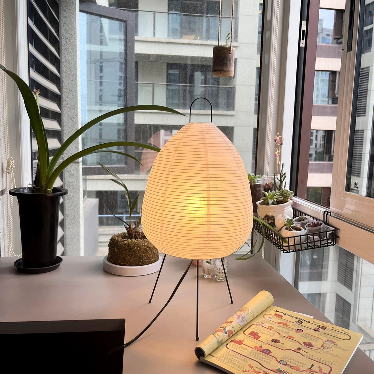 Akari Table Lamp