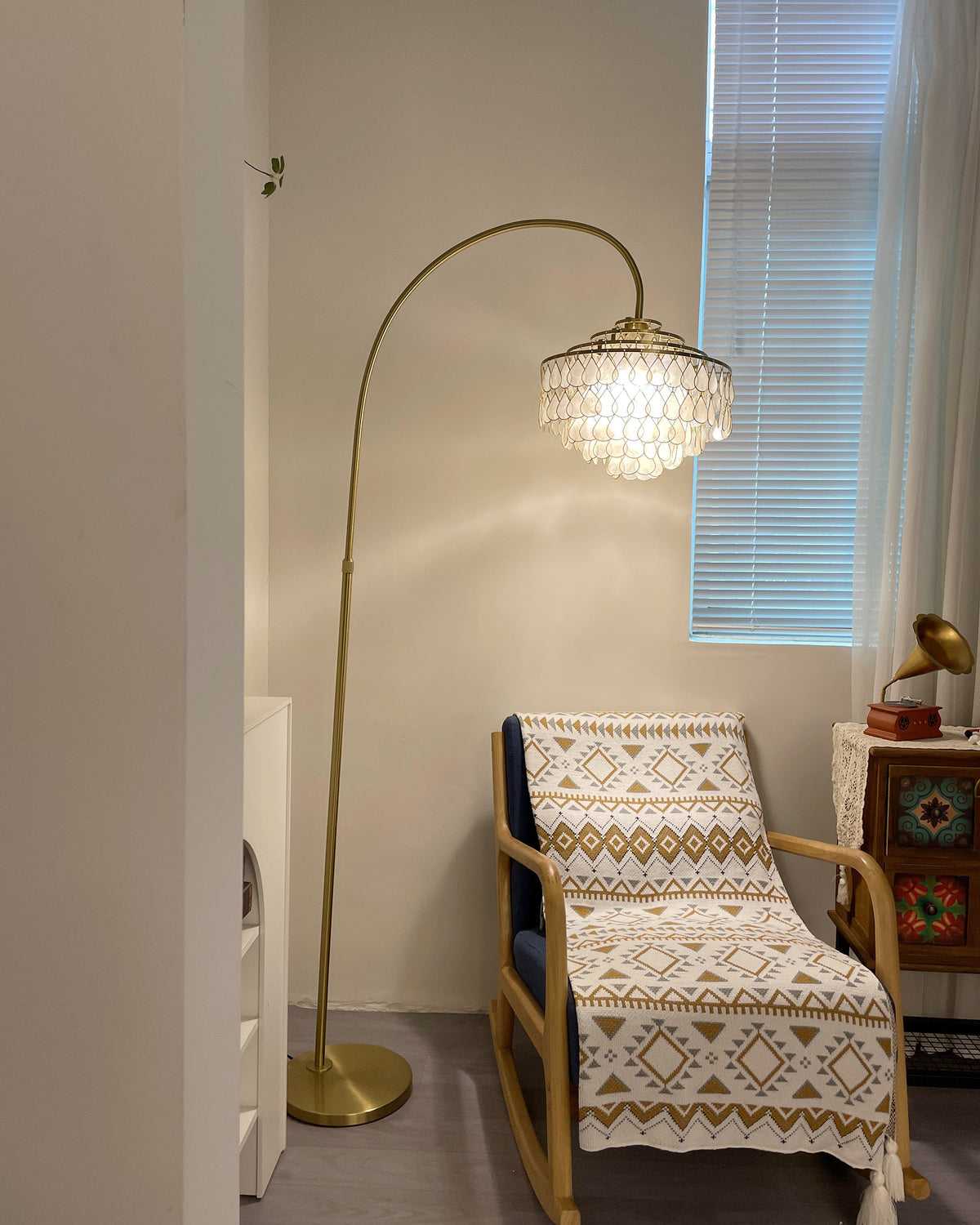 Golden Arc Scallop Shade Floor Lamp