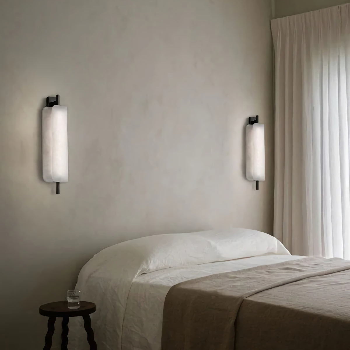 Alabaster Linear Wall Sconce Modern