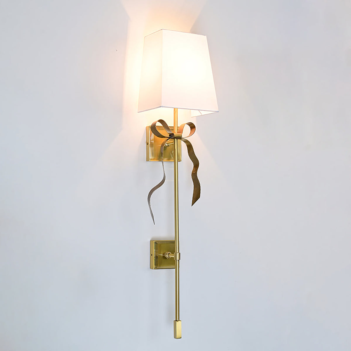 Ellery Gros-Grain Bow Wall Lamp