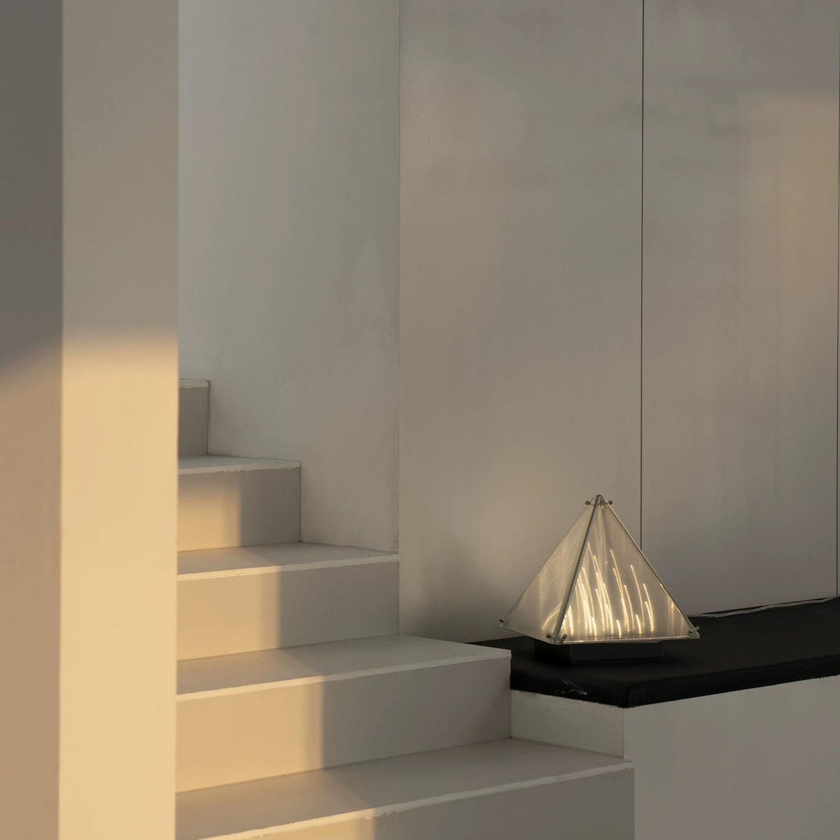 Fragment Table Lamp