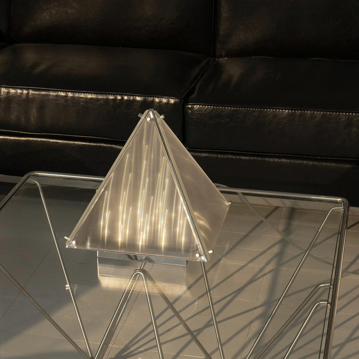 Fragment Table Lamp