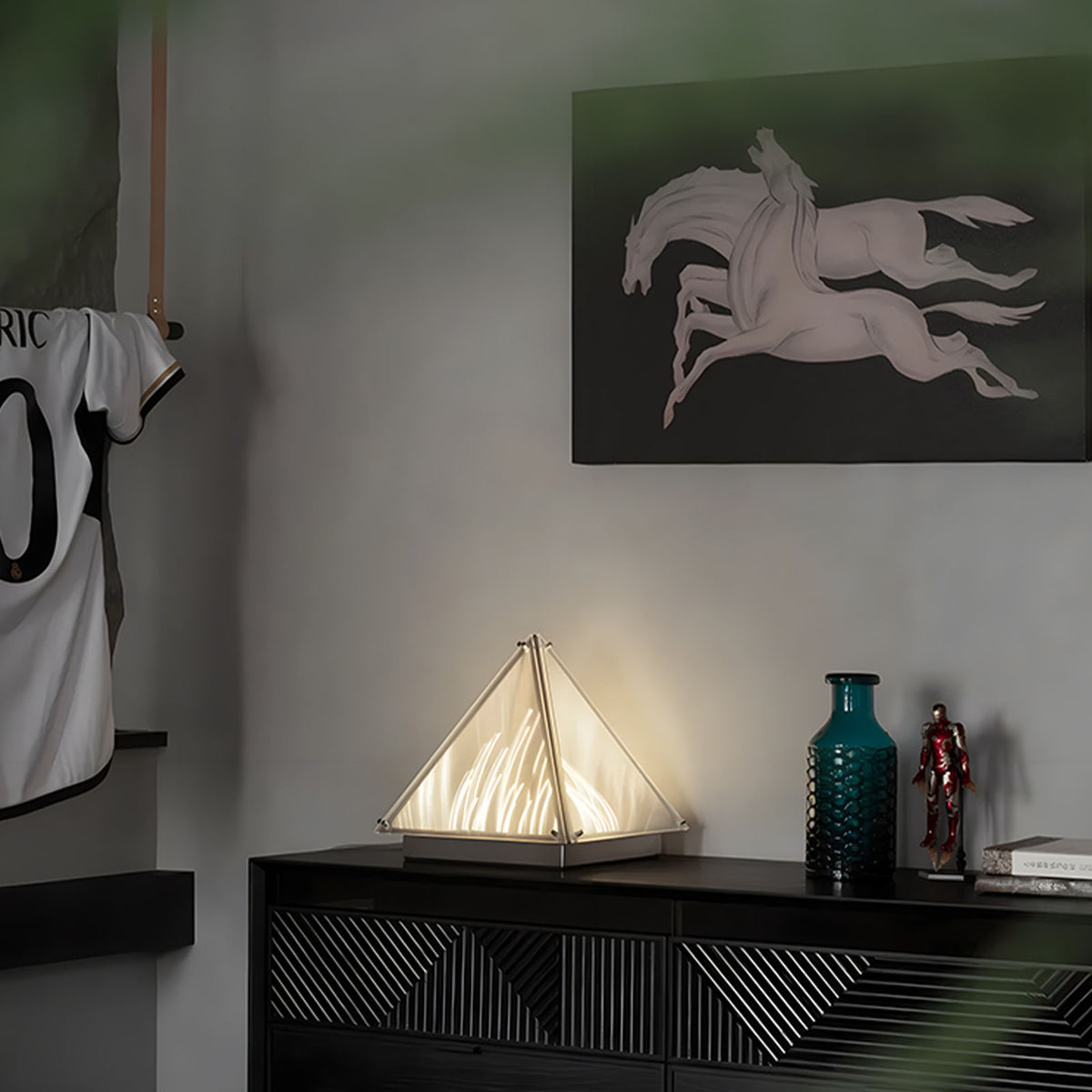 Fragment Table Lamp